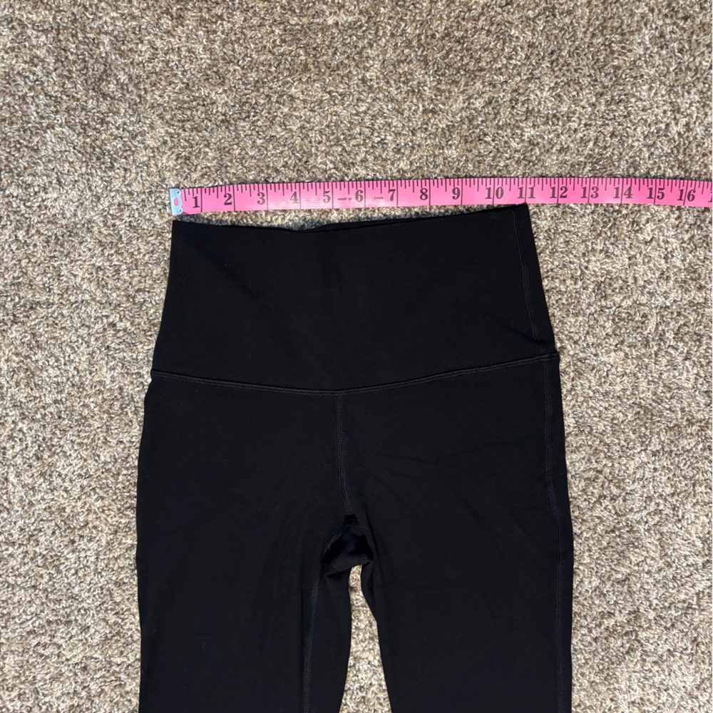 Aritzia TNA Butter Flare Leggings - Picture 2 of 5
